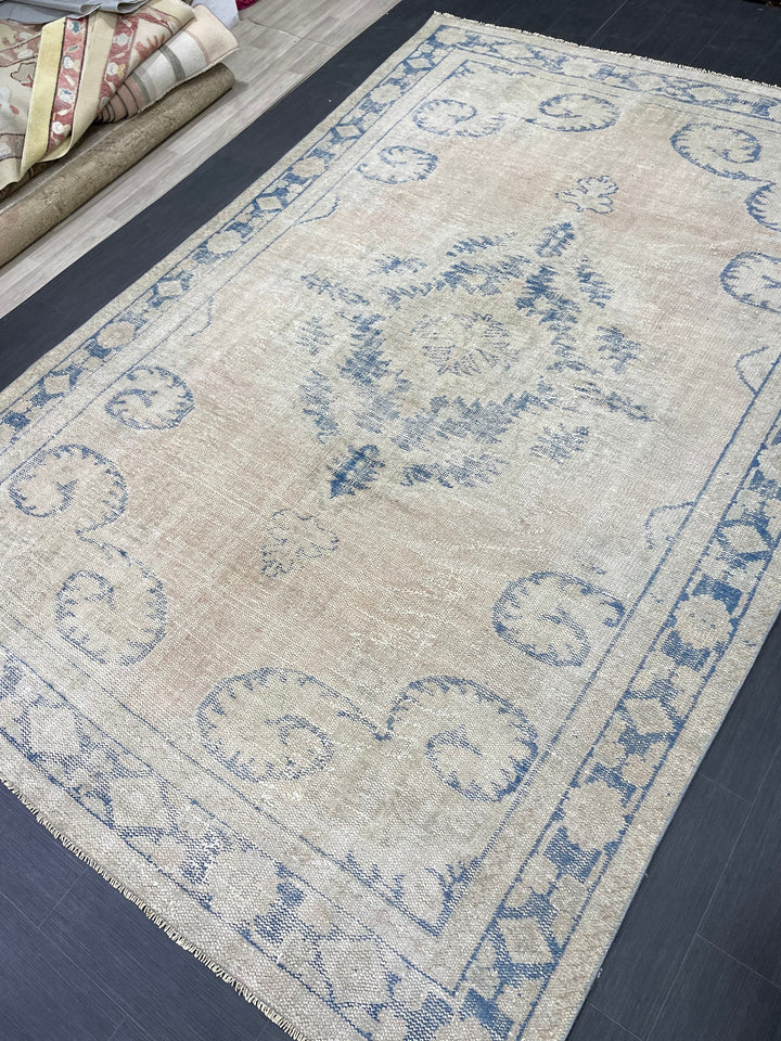 Rust Runner Rug 7' 6" x 11' 4" - No. WR93546