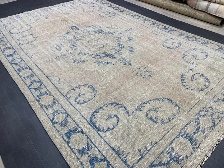 Rust Runner Rug 7' 6" x 11' 4" - No. WR93546