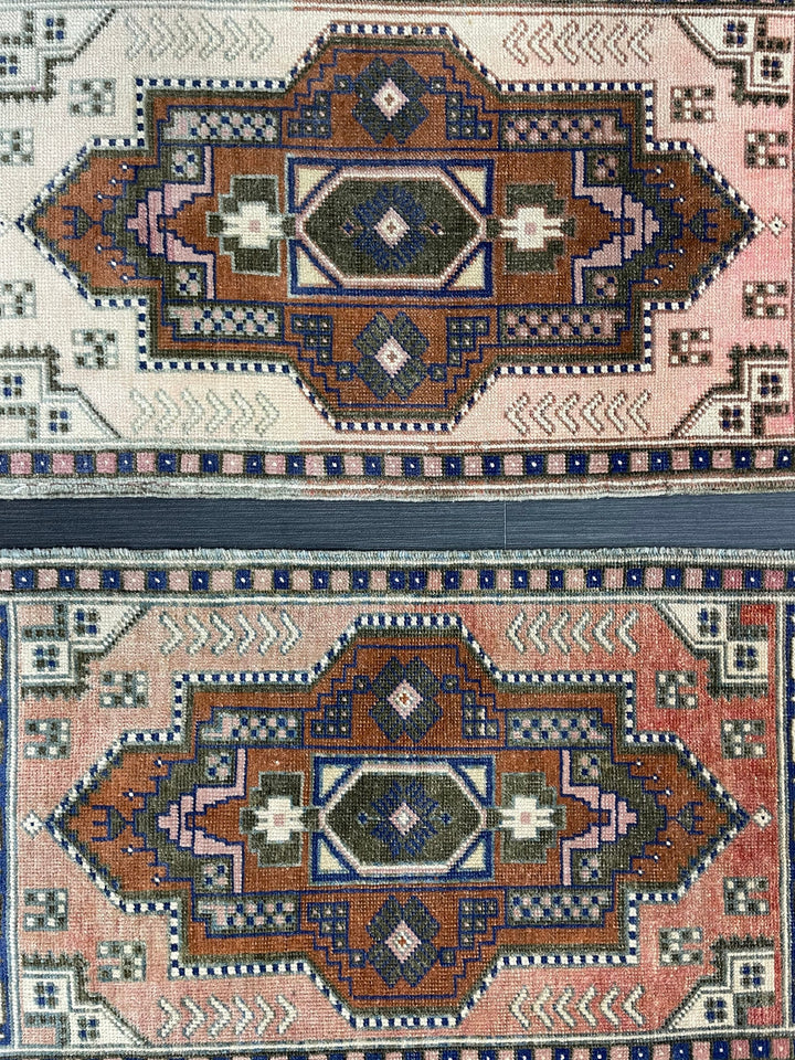 Beige Turkish Runner Rug 1' 8" x 3' 4" Hand-Knotted close-up