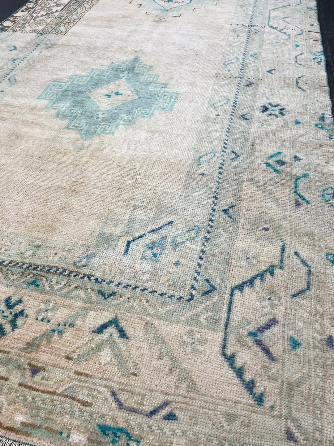 Beige Turkish Runner Rug 4' 6" x 11' 8" Hand-Knotted border