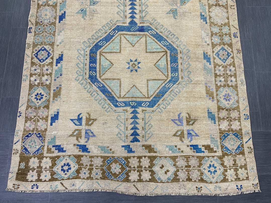 Beige Turkish Runner Rug 4' 9" x 12' 6" Hand-Knotted view 9