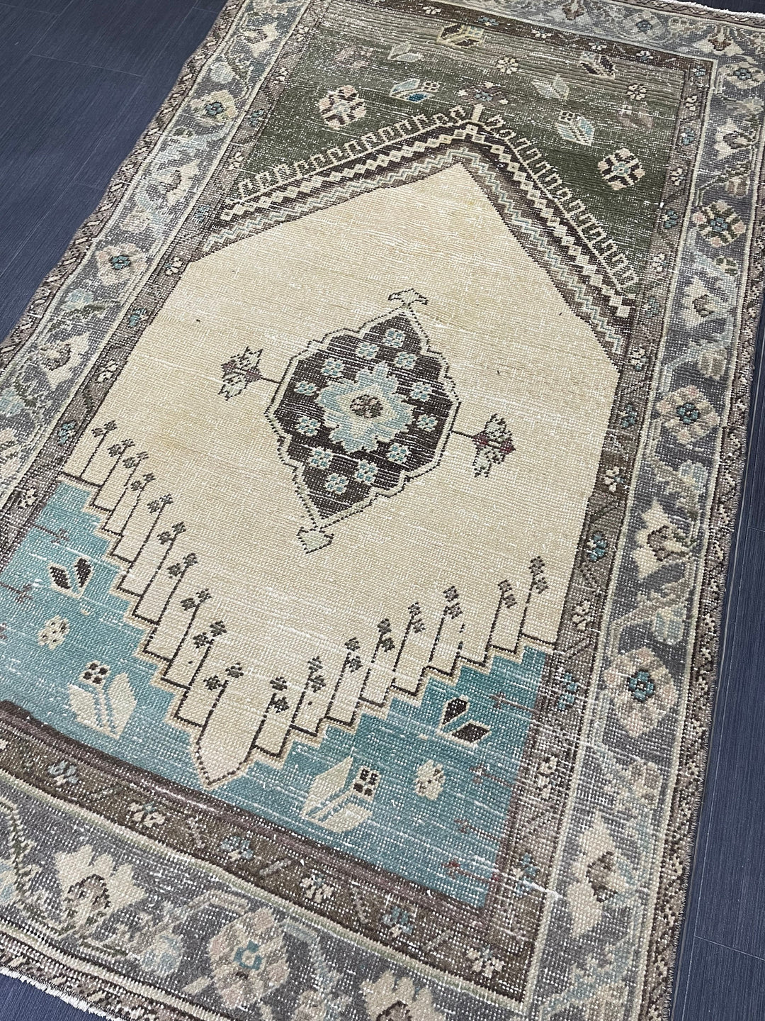 Beige Turkish Runner Rug 3' 9" x 6' 6" Hand-Knotted pattern