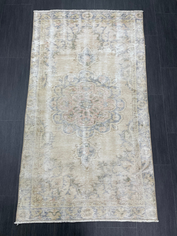 Beige Turkish Runner Rug 2' 11" x 5' 2" Hand-Knotted view