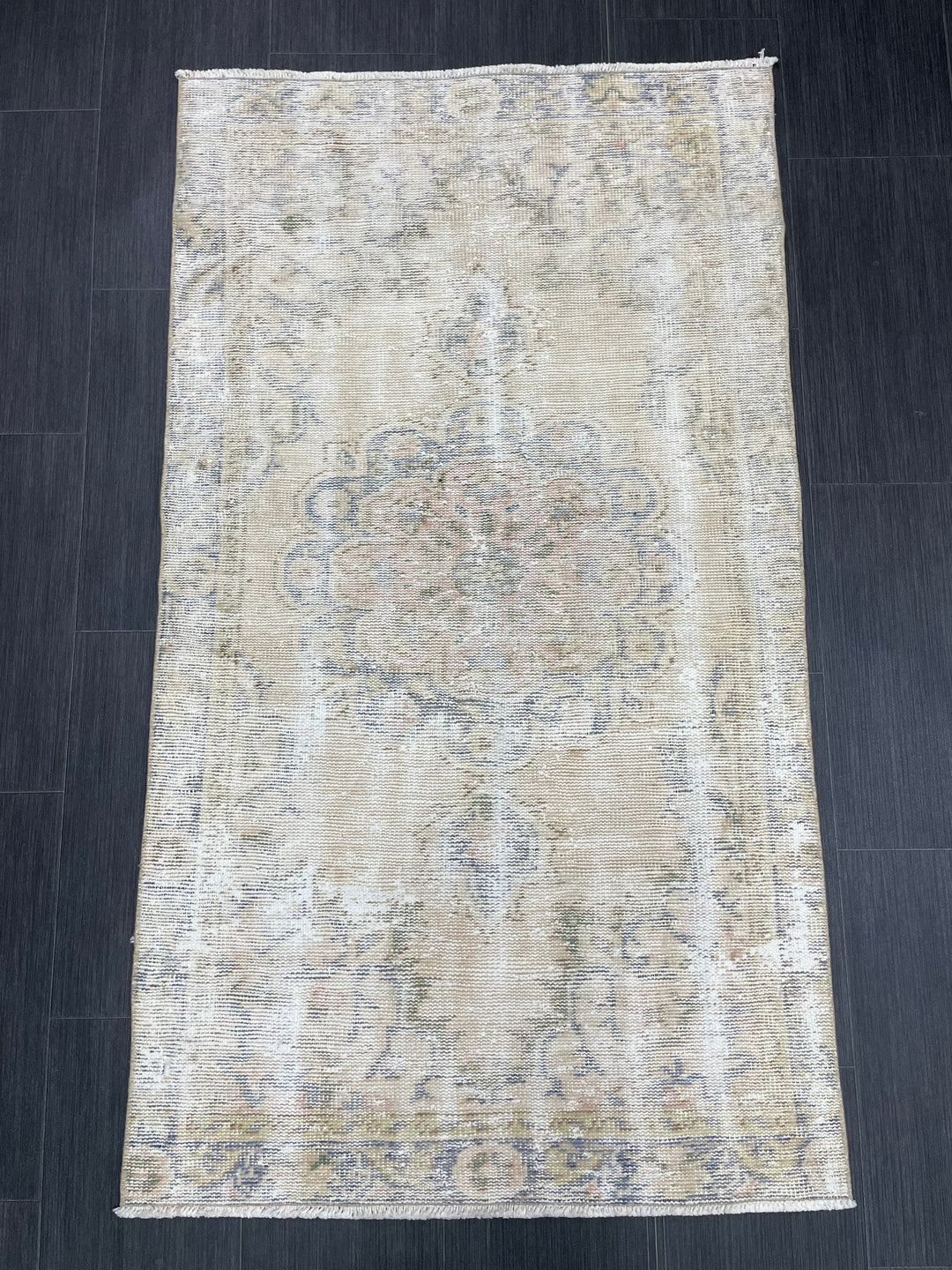 Beige Turkish Runner Rug 2' 11" x 5' 2" Hand-Knotted close-up