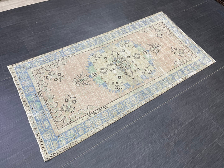 Beige Turkish Runner Rug 3' 3" x 6' 8" Hand-Knotted texture
