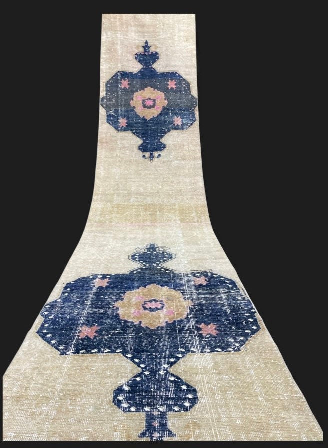 Beige Turkish Runner Rug 2' 11" x 16' 8" Hand-Knotted detail