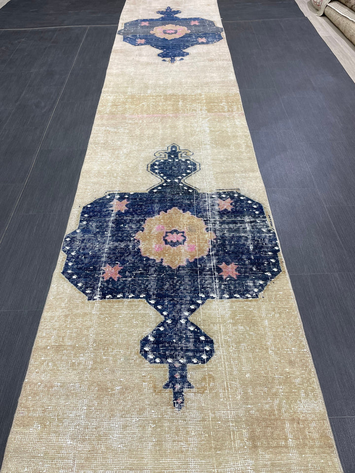 Beige Turkish Runner Rug 2' 11" x 16' 8" Hand-Knotted field