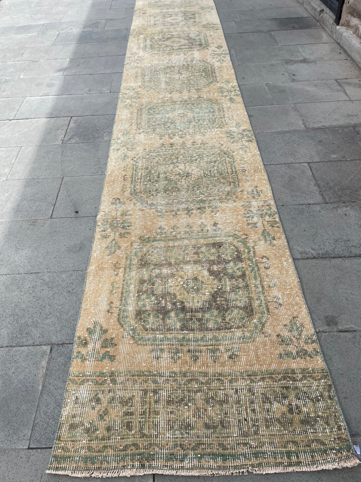 Beige Turkish Runner Rug 2' 7" x 21' 2" Hand-Knotted pattern