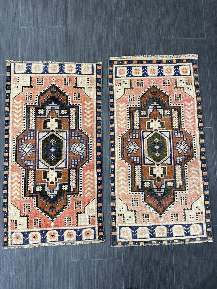 Beige Turkish Runner Rug 1' 7" x 3' 2" Hand-Knotted close-up