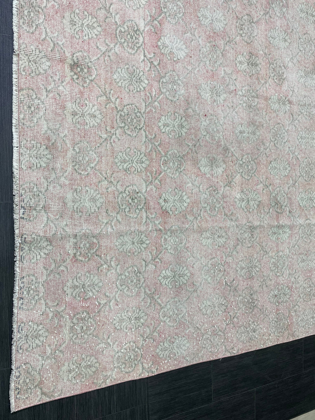 Beige Turkish Oushak Rug 7' 2" x 12' Hand-Knotted close-up