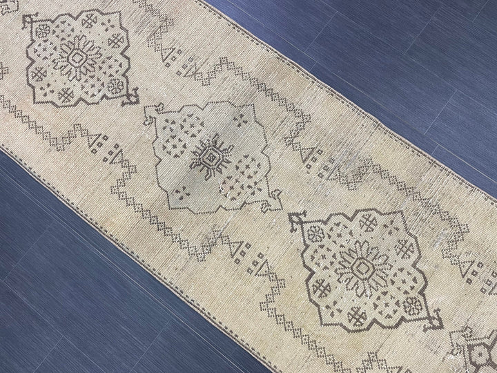 Turkish Runner Rug 2' 9" x 11' 8" Hand-Knotted close-up