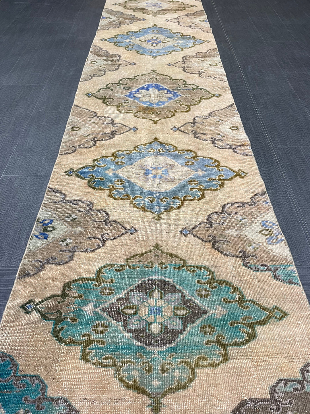 Beige Turkish Runner Rug 2' 9" x 12' 9" Hand-Knotted detail