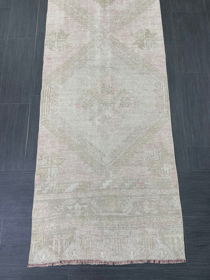 Beige Turkish Runner Rug 2' 8" x 13' 4" Hand-Knotted texture