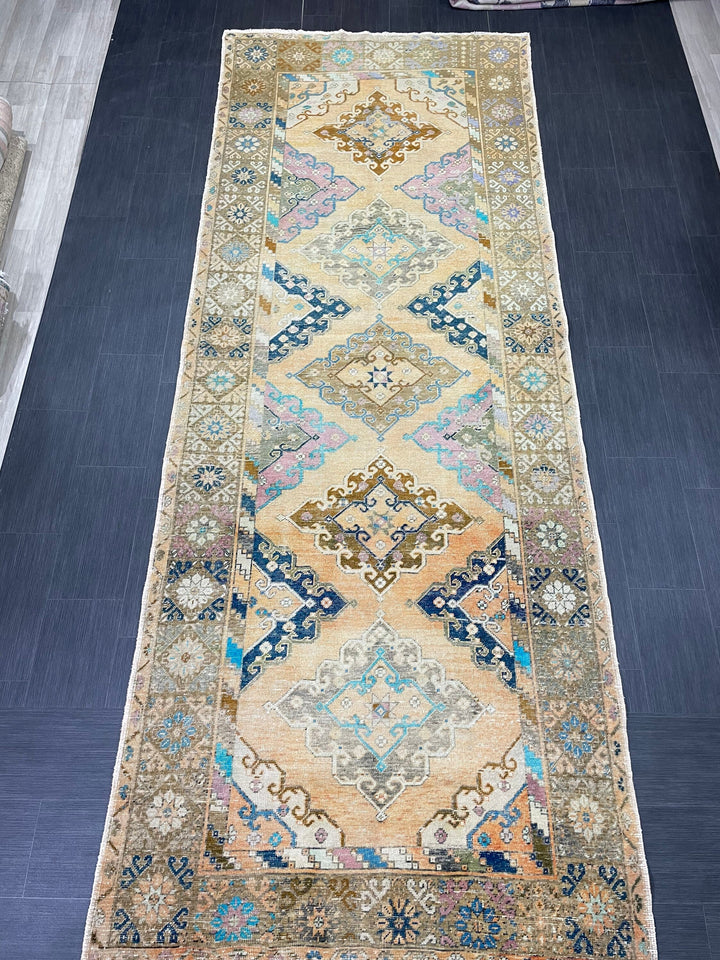 Beige Turkish Runner Rug 5' x 13' 2" Hand-Knotted border