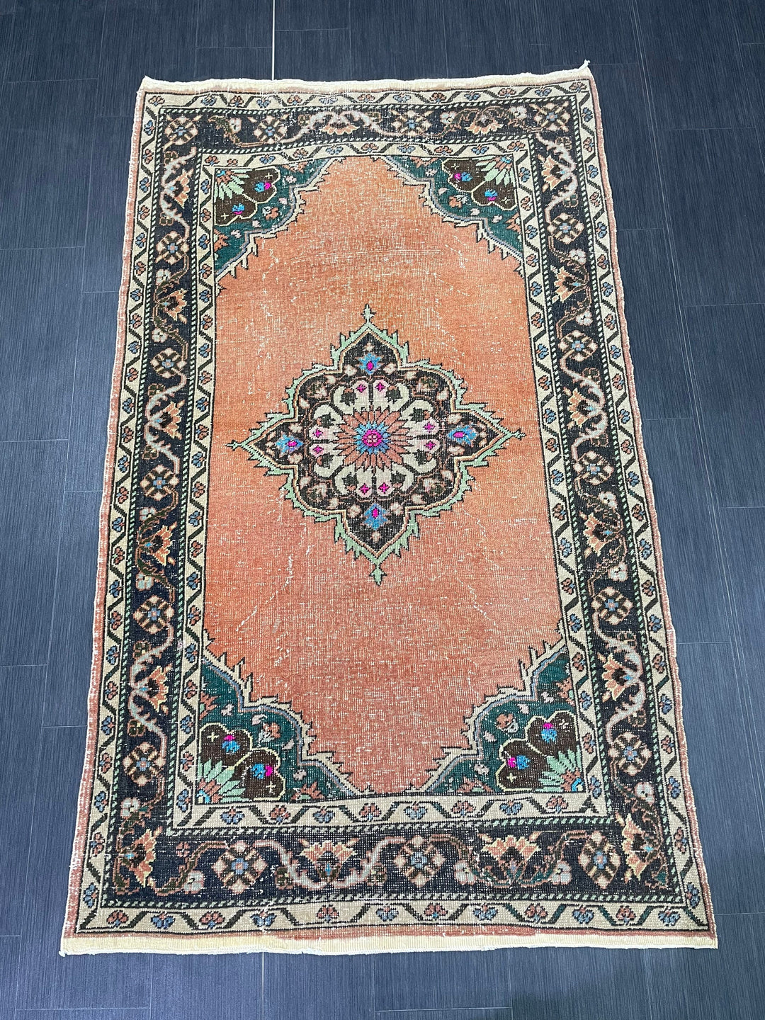 Beige Turkish Oushak Rug 3' 11" x 7' 2" Hand-Knotted pattern