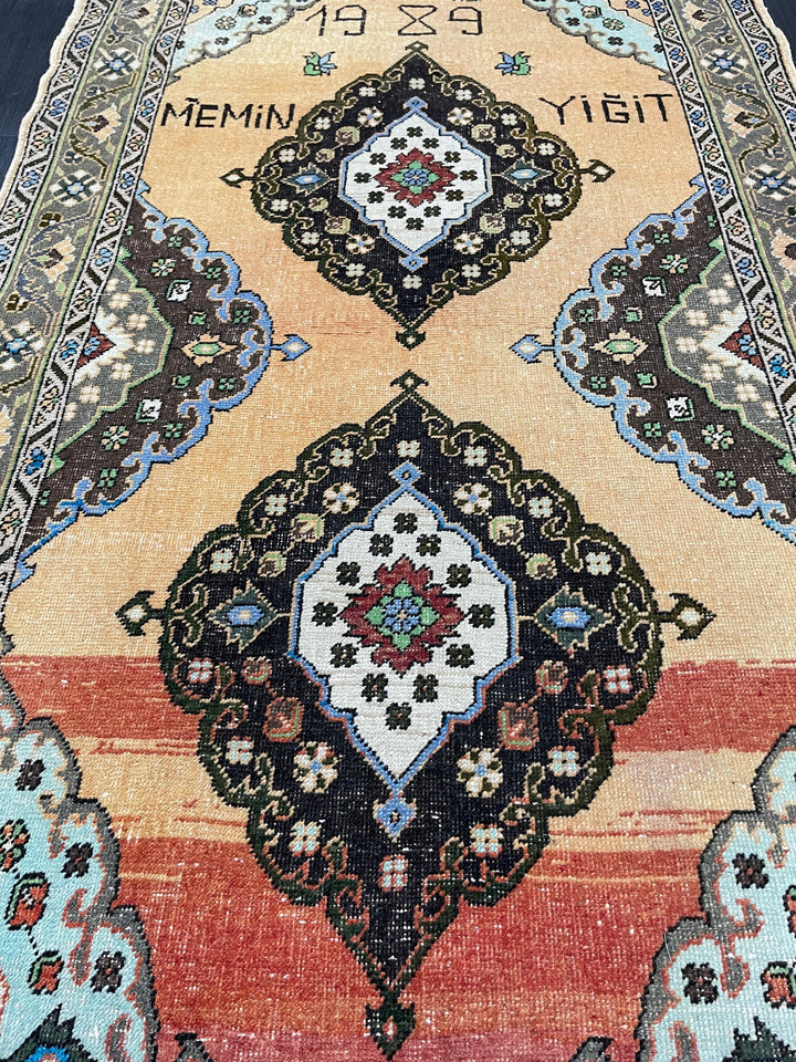 Beige Turkish Oushak Rug 4' x 6' 11" Hand-Knotted view 9