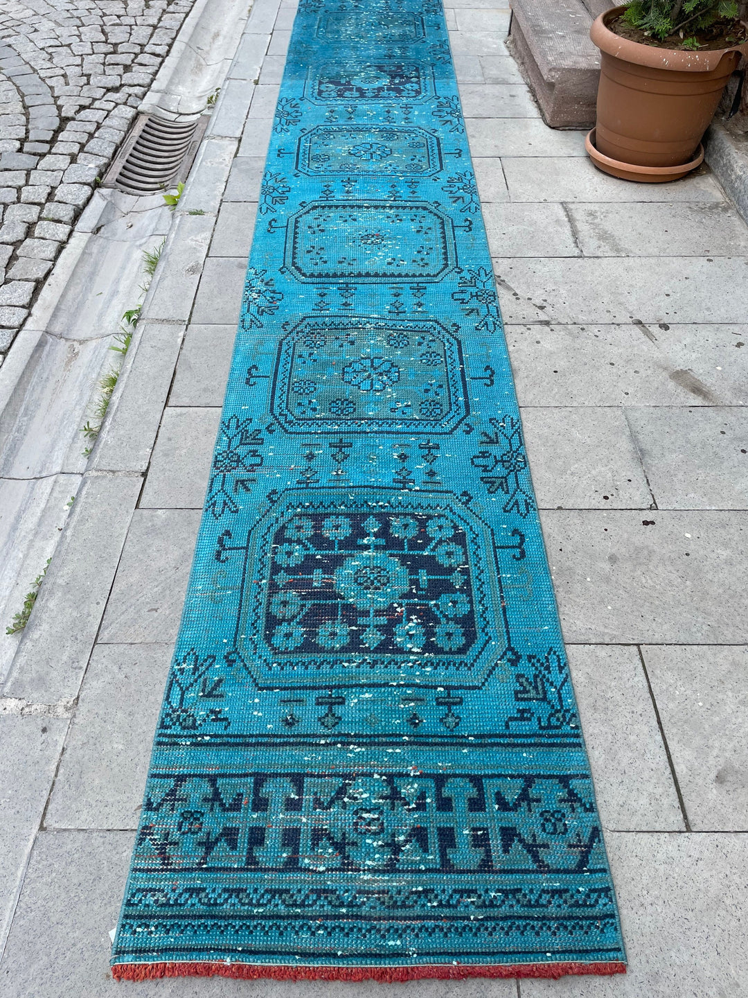 Beige Turkish Runner Rug 2' 2" x 19' 4" Hand-Knotted border
