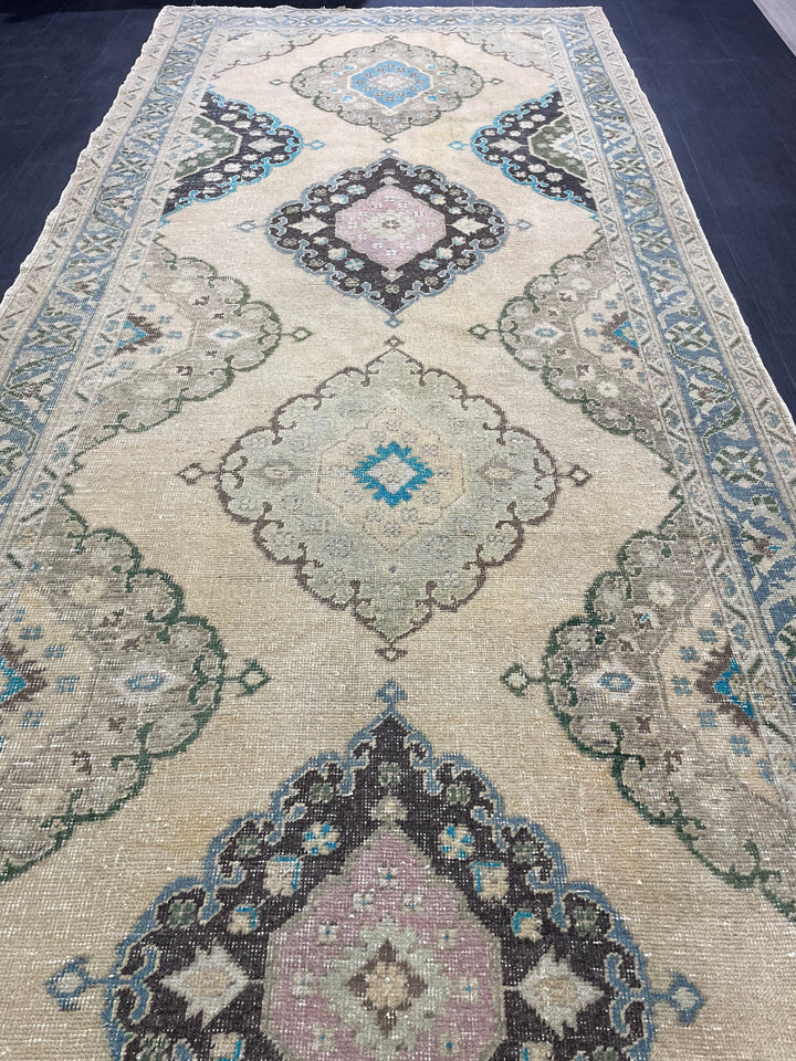 Beige Turkish Runner Rug 4' 10" x 13' 10" Hand-Knotted close-up