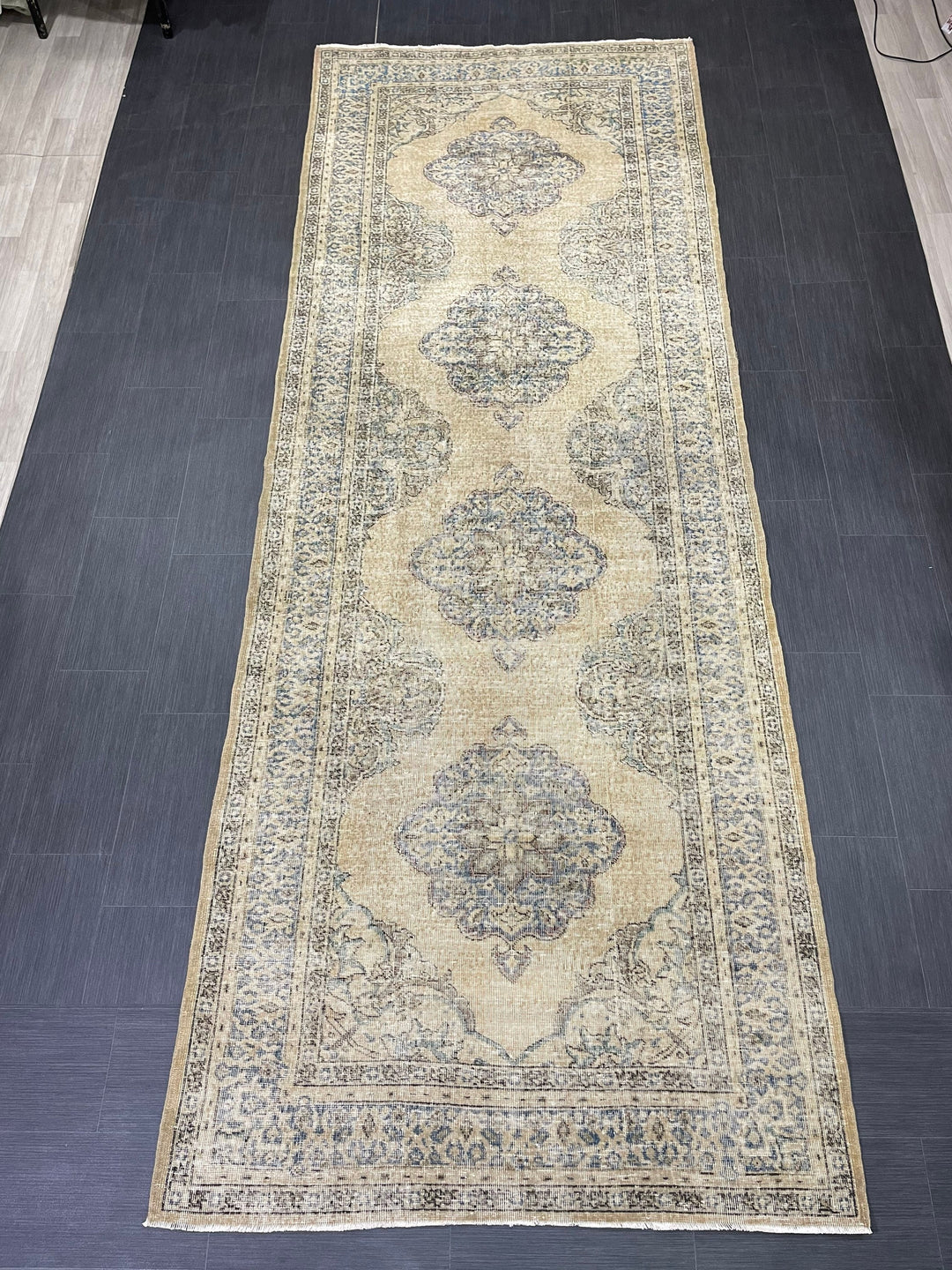 Beige Turkish Runner Rug 4' 10" x 13' Hand-Knotted pattern