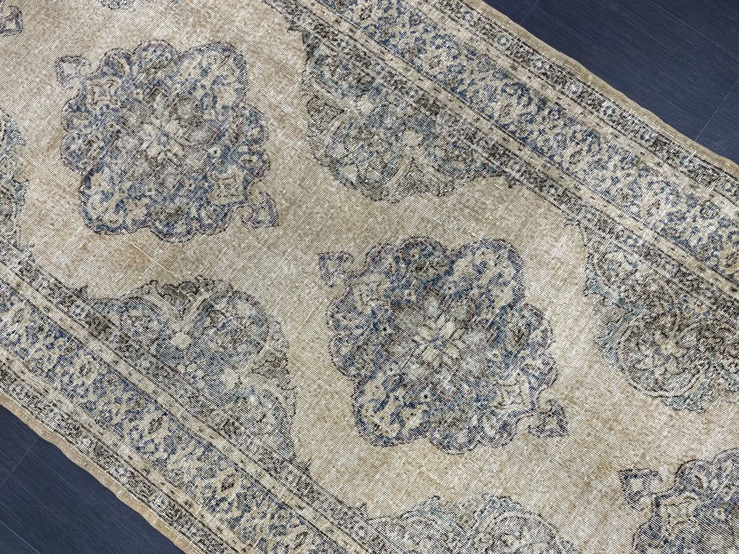 Beige Turkish Runner Rug 4' 10" x 13' Hand-Knotted field