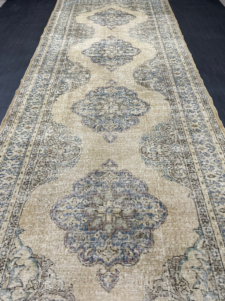 Beige Turkish Runner Rug 4' 10" x 13' Hand-Knotted reverse