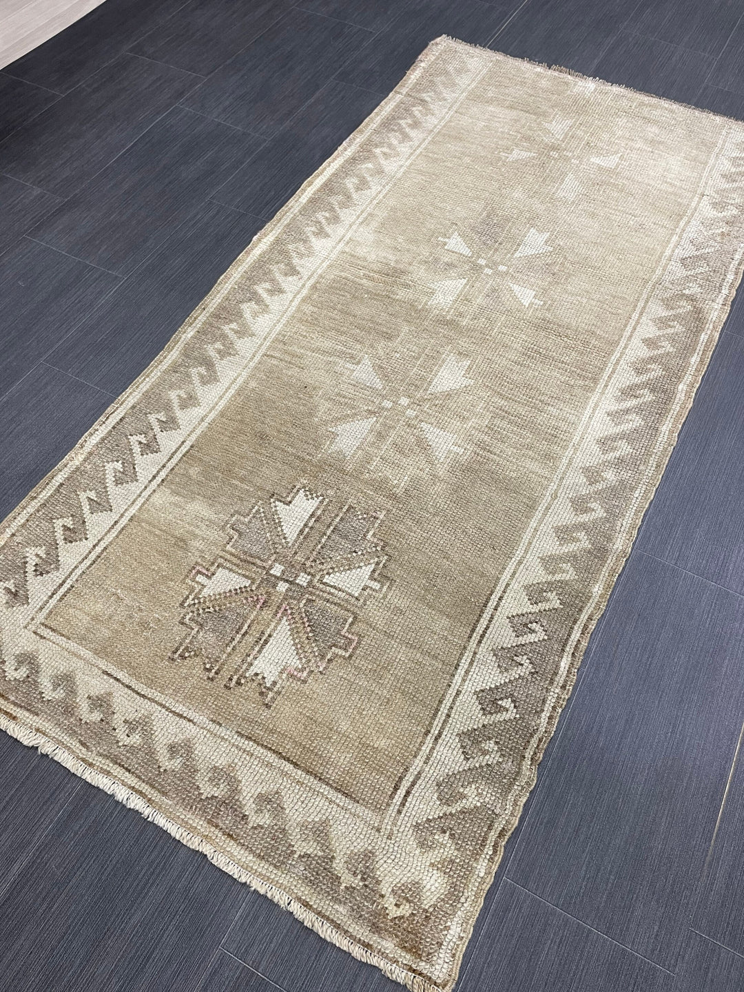 Beige Turkish Runner Rug 2' 9" x 5' 10" Hand-Knotted field