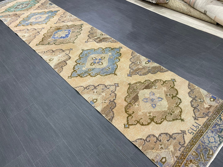 Beige Turkish Runner Rug 2' 9" x 12' 9" Hand-Knotted close-up