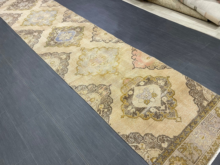 Beige Turkish Runner Rug 2' 10" x 12' 10" Hand-Knotted detail