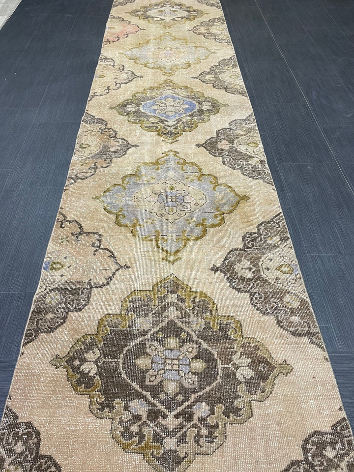 Beige Turkish Runner Rug 2' 10" x 12' 10" Hand-Knotted texture