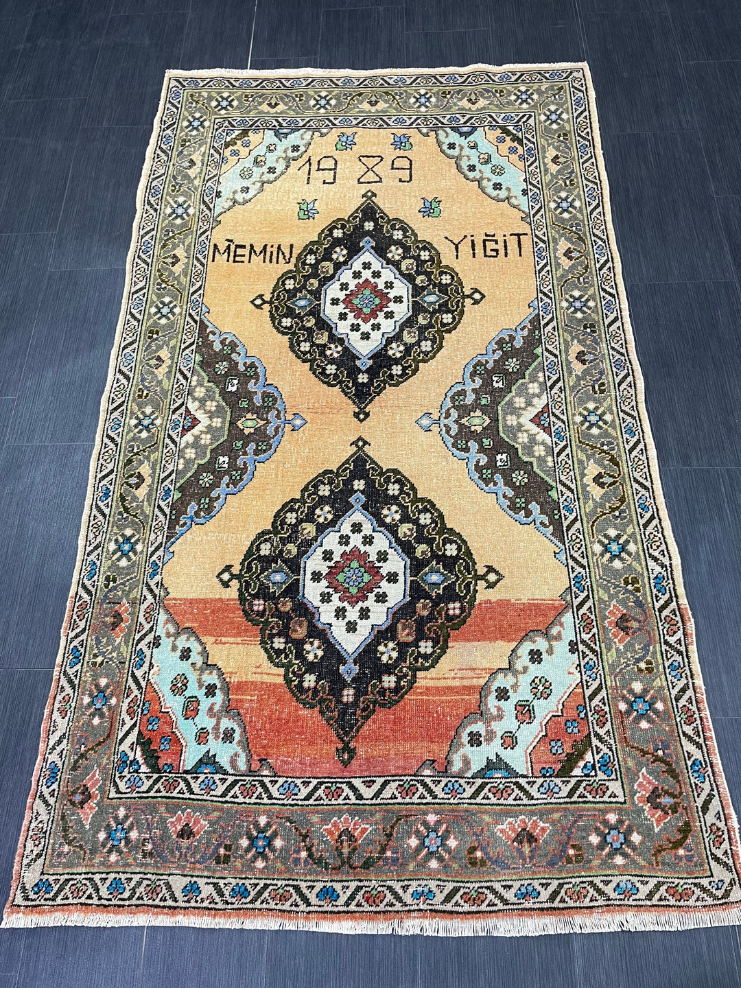 Beige Turkish Oushak Rug 4' x 6' 11" Hand-Knotted close-up