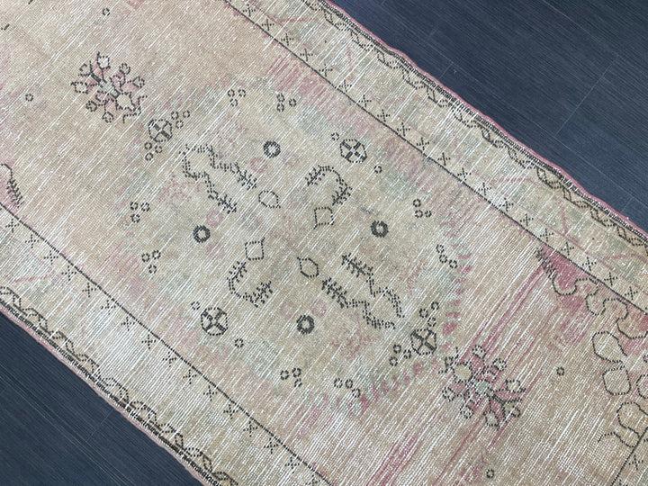 Pink Turkish Oushak Rug 3' 3" x 6' 9" Hand-Knotted detail