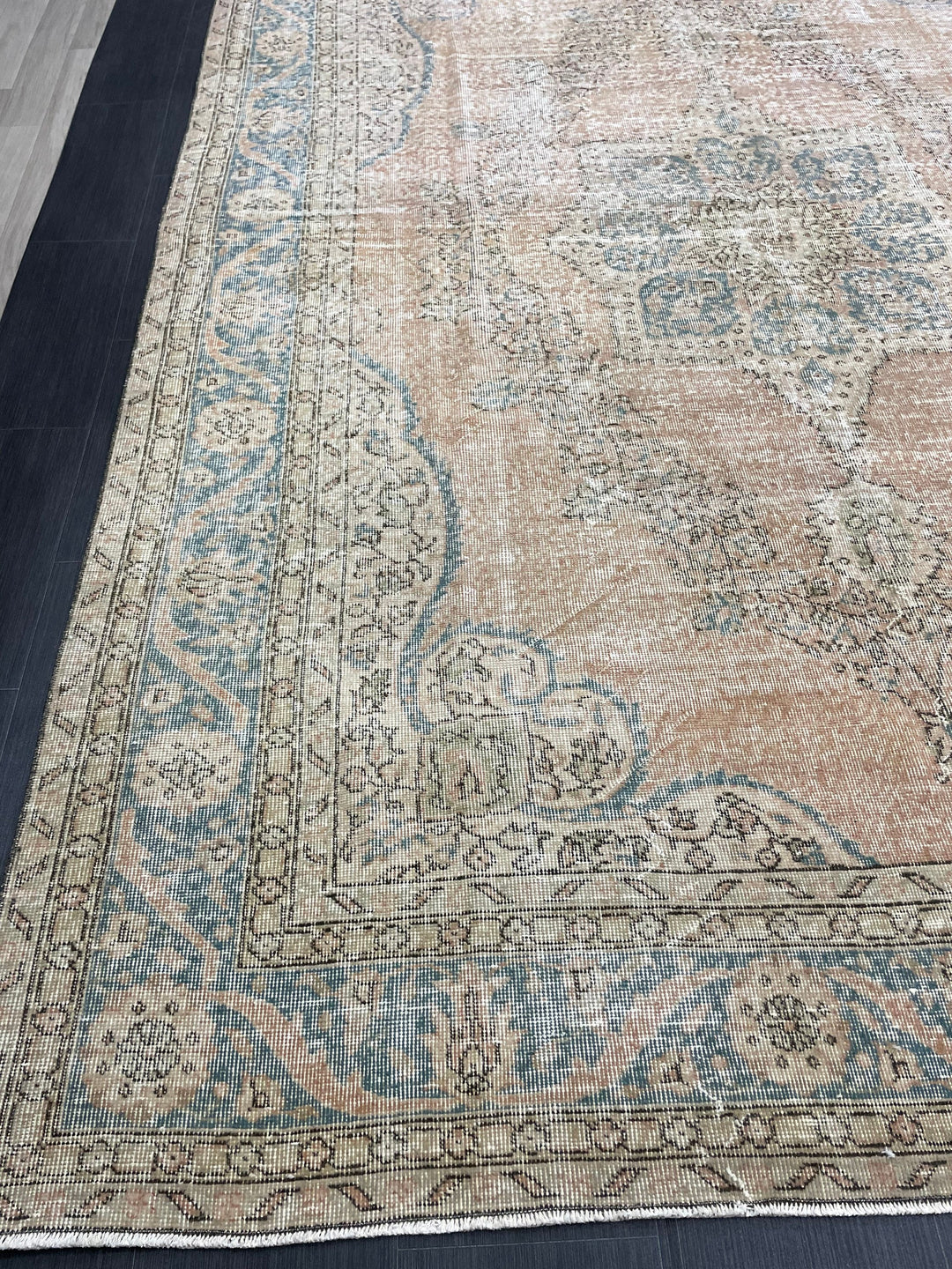 Beige Turkish Oushak Rug 7' 6" x 10' 7" Hand-Knotted | No. WR11515