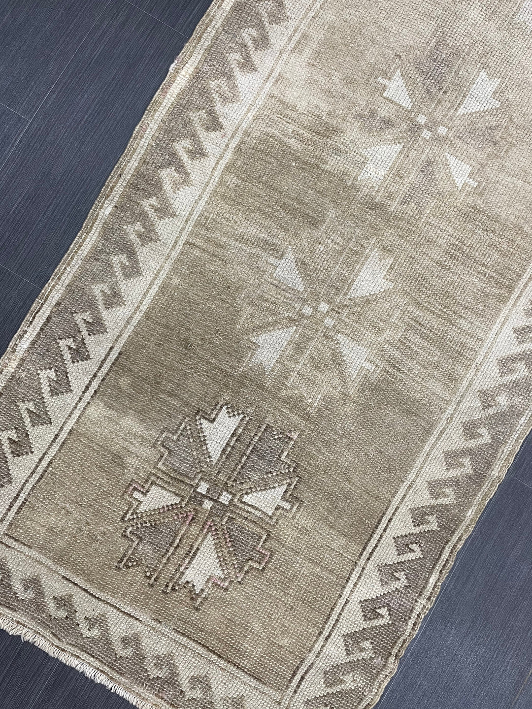 Beige Turkish Runner Rug 2' 9" x 5' 10" Hand-Knotted view 9