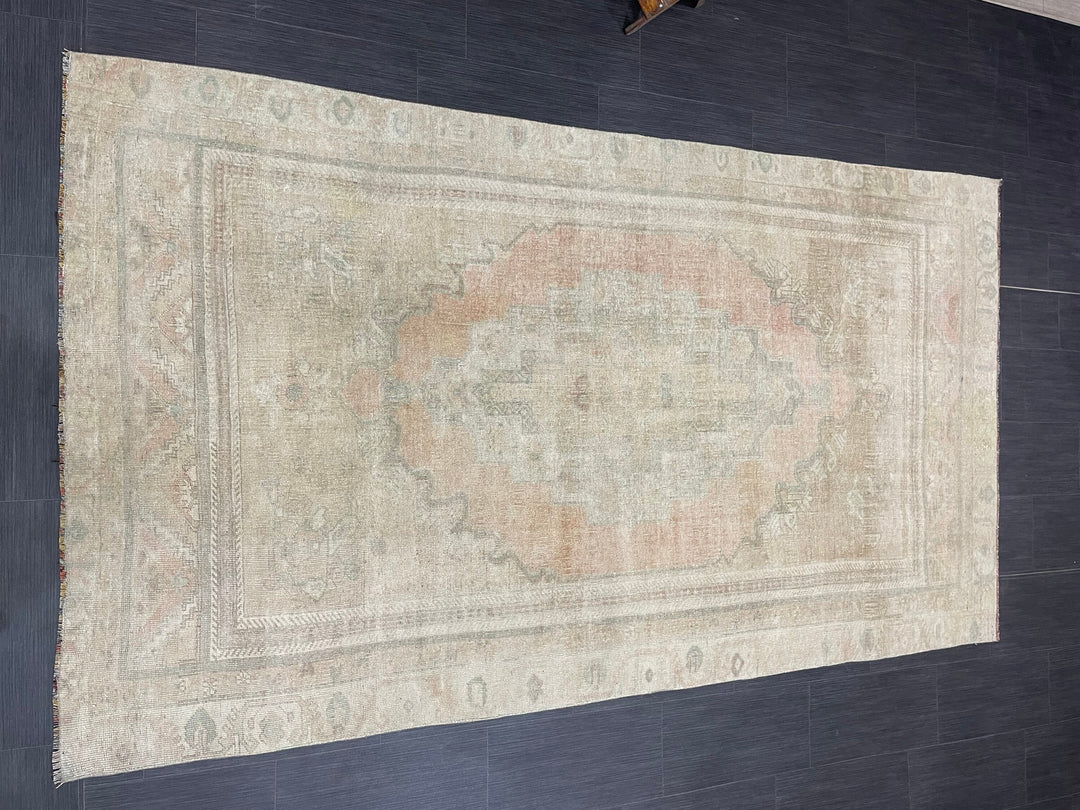 Beige Turkish Runner Rug 5' x 8' 10" Hand-Knotted close-up