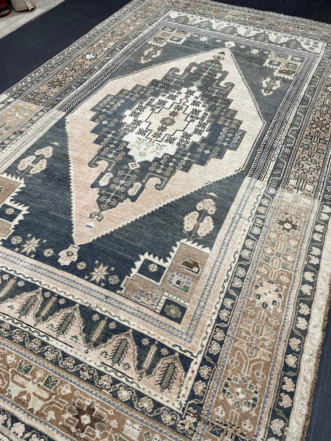 Green Turkish Oushak Rug 6' 3" x 10' 6" Hand-Knotted | No. WR31267