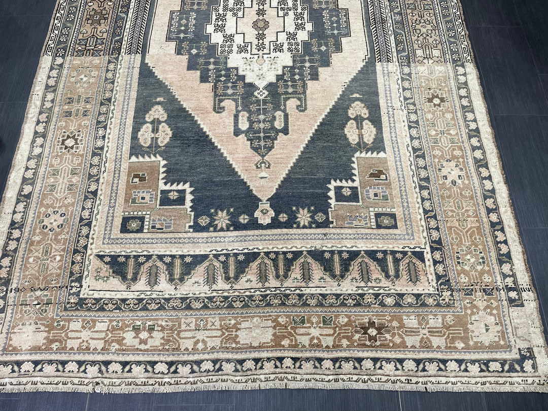 Green Turkish Oushak Rug 6' 3" x 10' 6" Hand-Knotted | No. WR31267