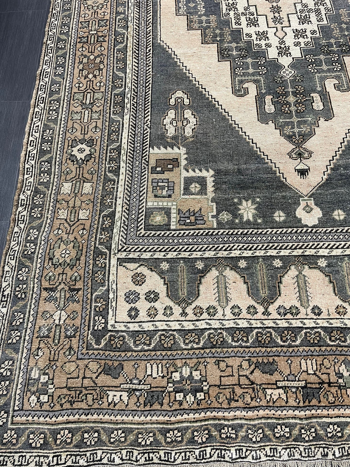 Green Turkish Oushak Rug 6' 3" x 10' 6" Hand-Knotted | No. WR31267