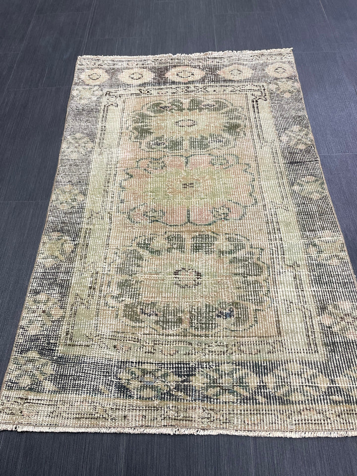 Rust Turkish Oushak Rug 2'7" x 4'1" Hand-Knotted close-up