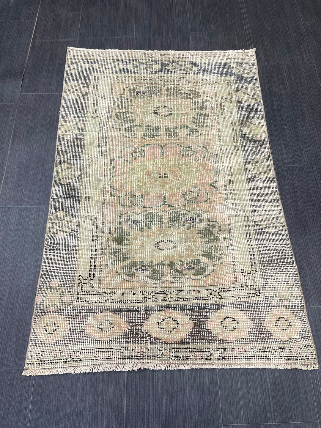 Rust Turkish Oushak Rug 2'7" x 4'1" Hand-Knotted border