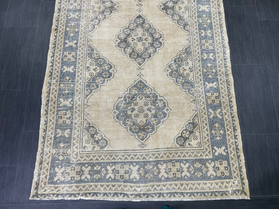 Beige Turkish Runner Rug 4' 2" x 10' 11" Hand-Knotted pattern