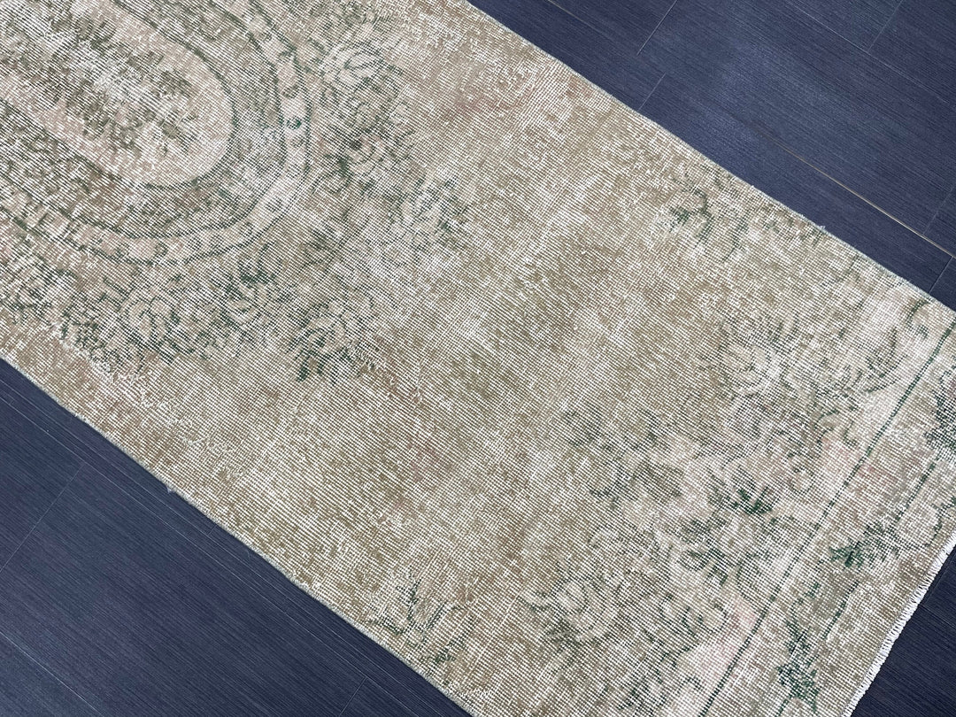 Green Turkish Runner Rug 2' 9" x 9' 4" Hand-Knotted field