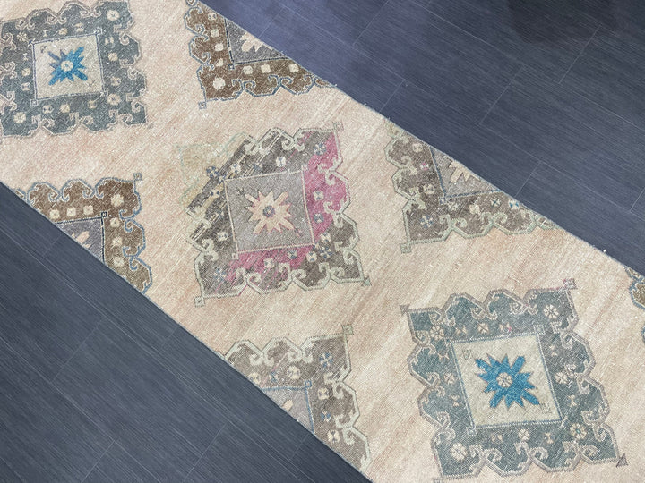 Beige Turkish Runner Rug 2' 11" x 12' 8" Hand-Knotted detail