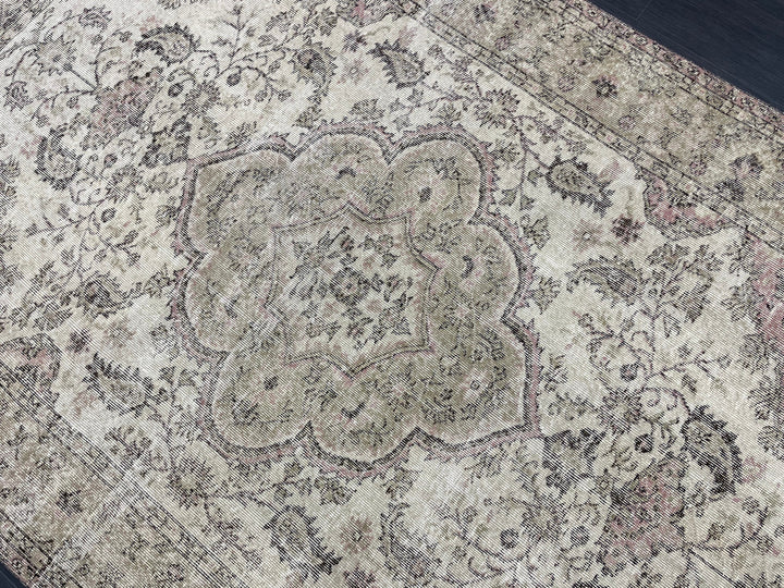 Beige Turkish Runner Rug 6' 3" x 9' 9" Hand-Knotted view 9