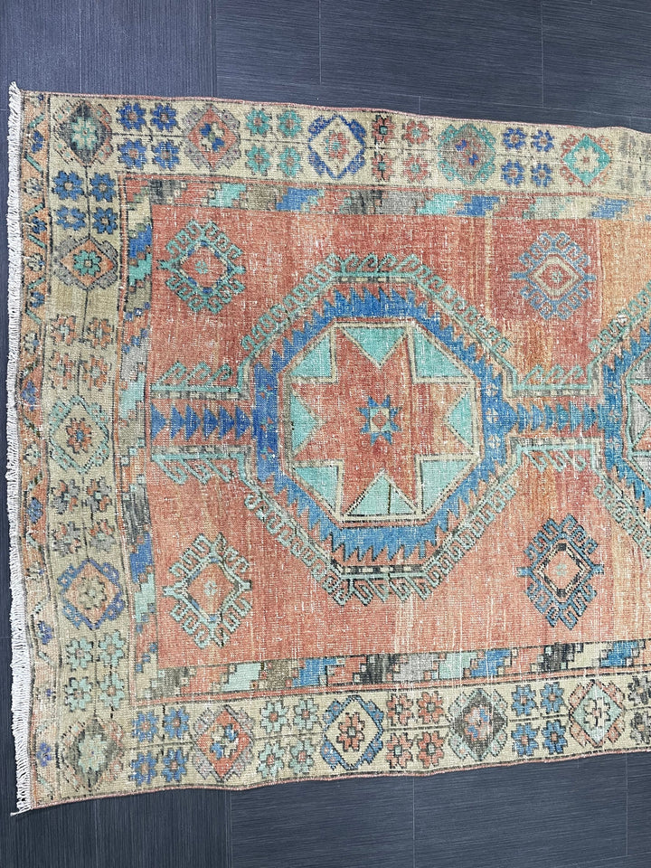 Beige Turkish Runner Rug 4' 7" x 12' 6" Hand-Knotted close-up