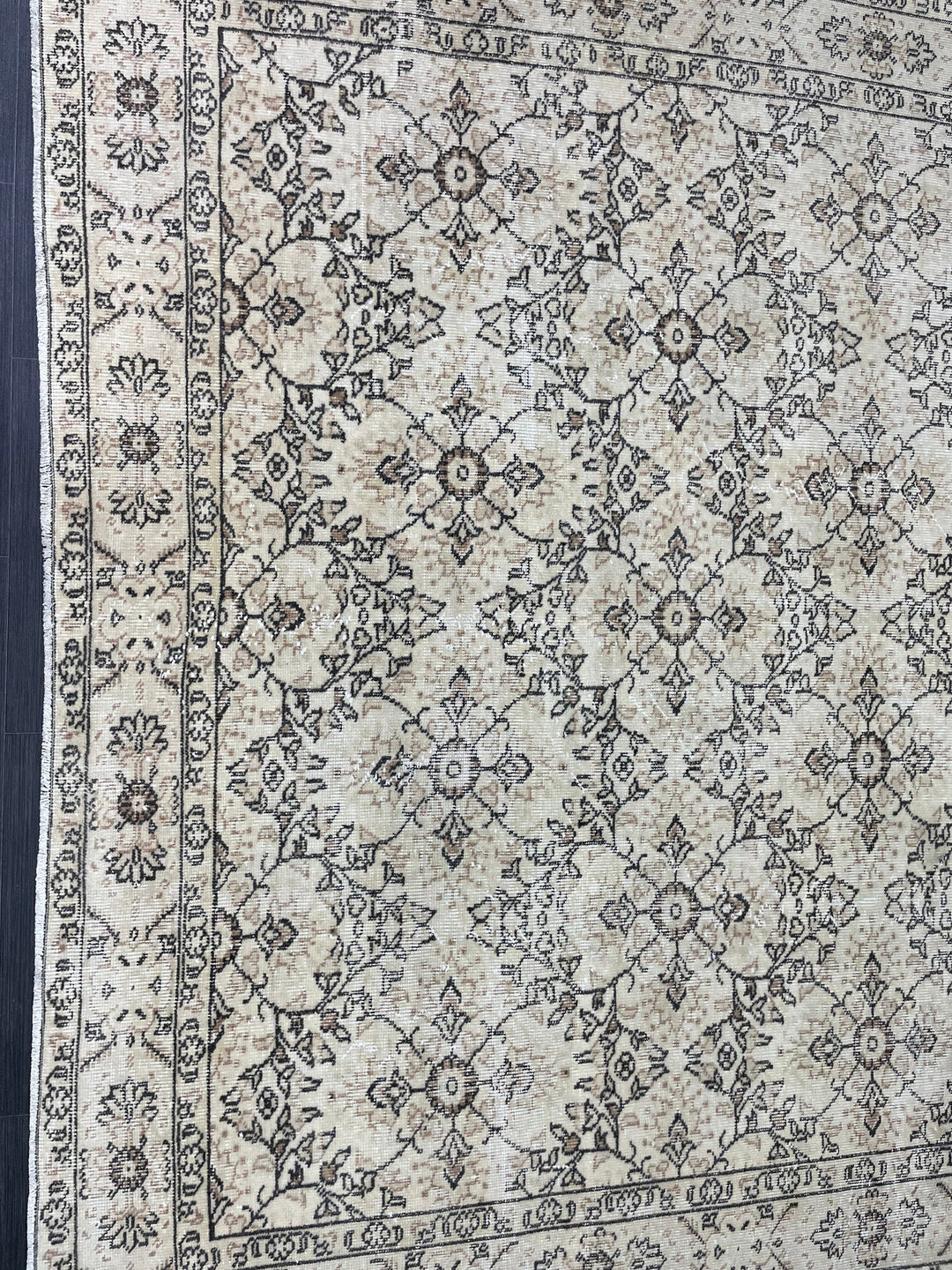 Muted Vintage Turkish Rug 6' 10" x 11' - No. WR56269