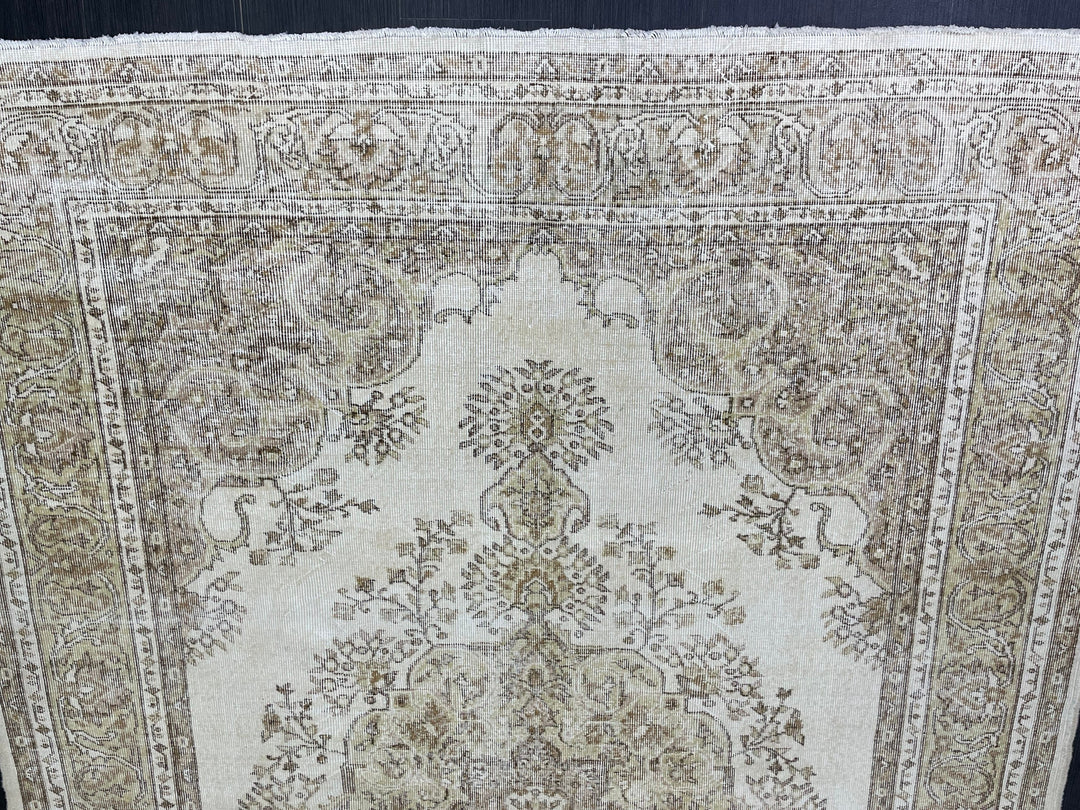 Vintage Vintage Turkish Rug 7' 3" x 10' 1" - No. WR91435