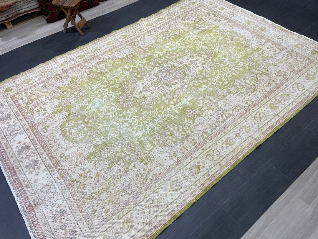 Green Turkish Vintage Rug 7' x 10' 3" Hand-Knotted | No. WR34208
