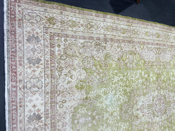 Green Turkish Vintage Rug 7' x 10' 3" Hand-Knotted | No. WR34208
