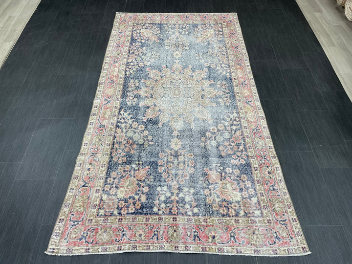 Beige Turkish Oushak Rug 4' 3" x 8' Hand-Knotted close-up