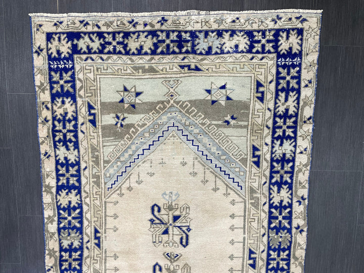 Turkish Oushak Rug 3' 7" x 6' 6" Hand-Knotted view